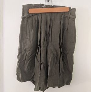 RW&Co paper bag shorts in olive green